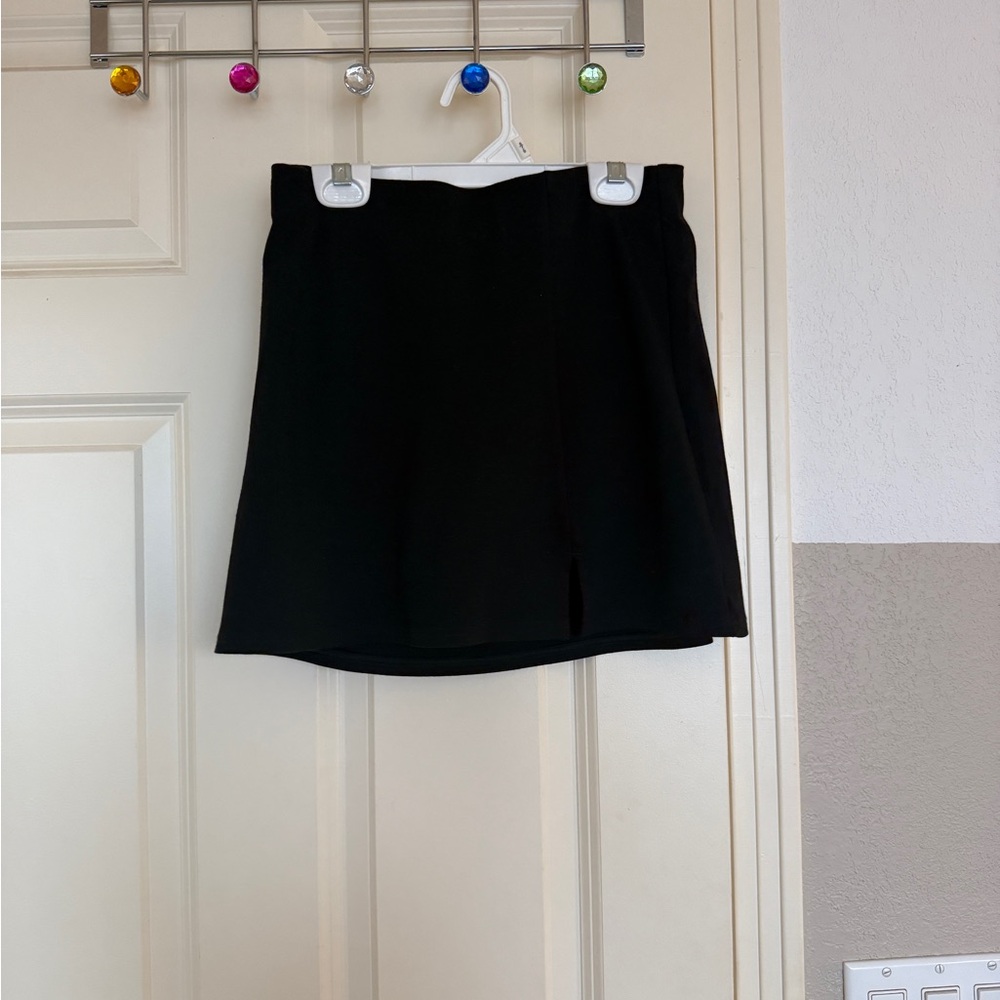 American Eagle Black Skort